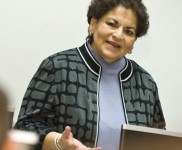 Dr Nelda Martinez