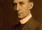 A formal portrait photo of Wilbur Wright