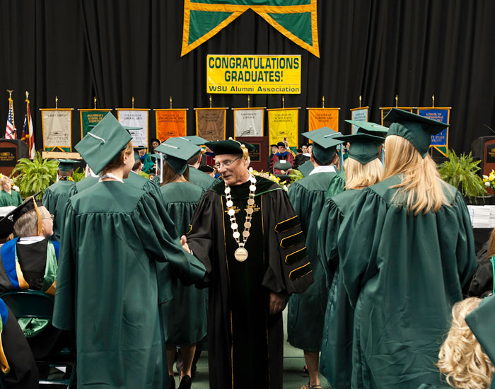 Wright State Newsroom Graduationpresidenthandshake « Wright State