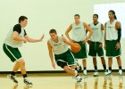 Photo of Wright State basketball players practicing.