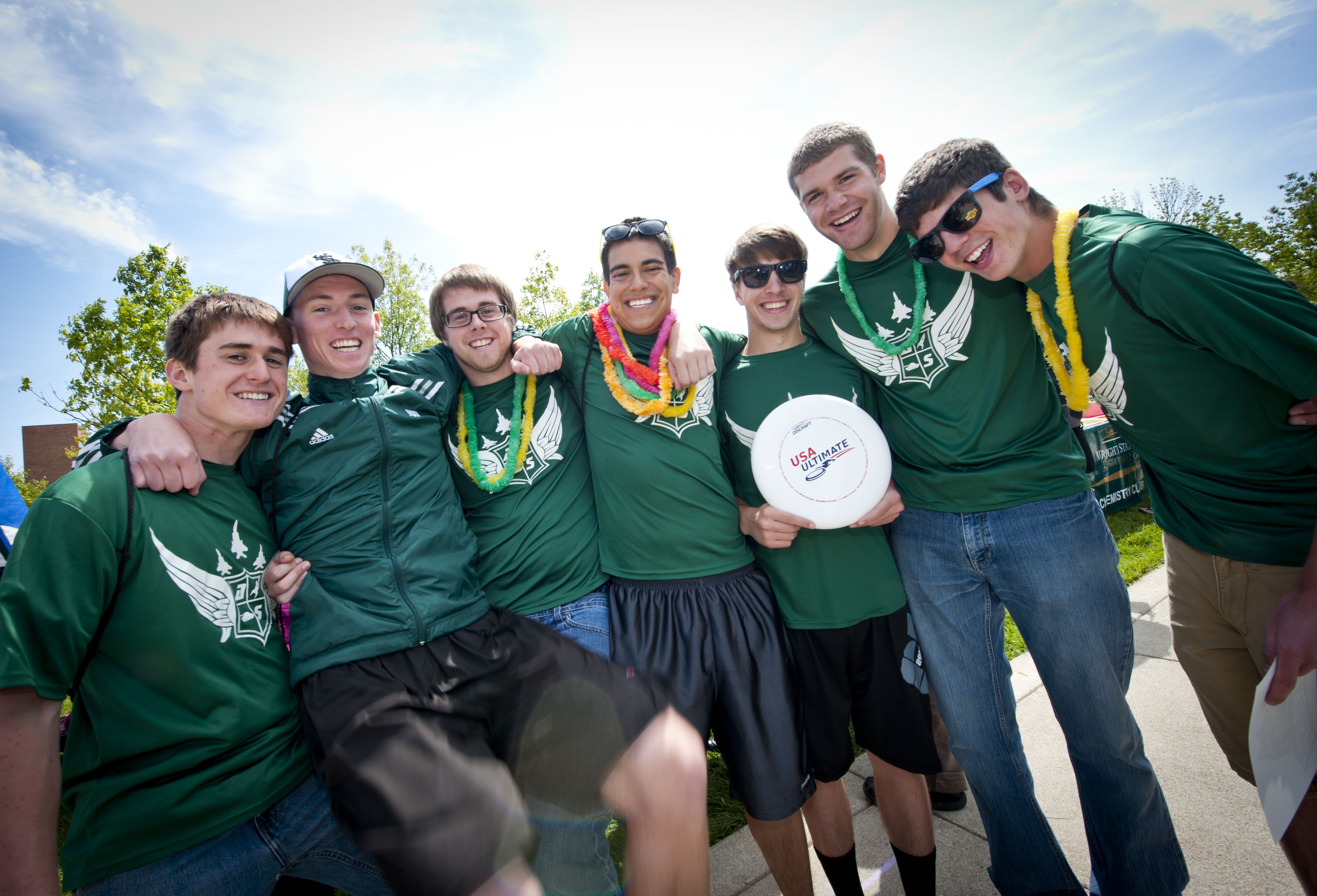 Photo of a student ultimate Frisbee team.