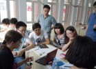 Photo of Dalian students learning english from Wright State students and professors.