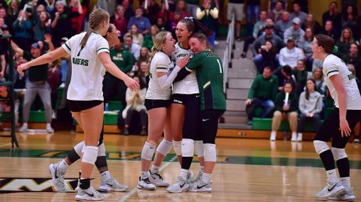 Volleyball receives 2022 Championship rings - Wright State University  Athletics